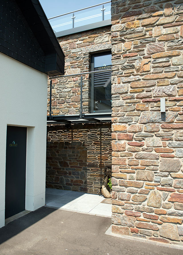 pic01 (1)